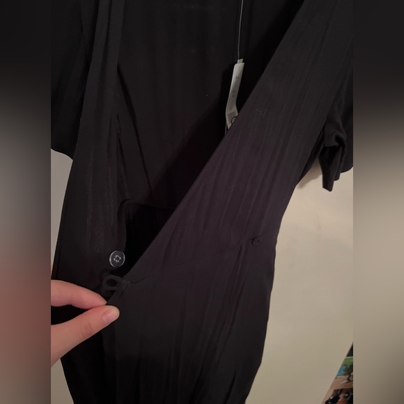 Banana Republic wrap dress - Picture 5 of 11